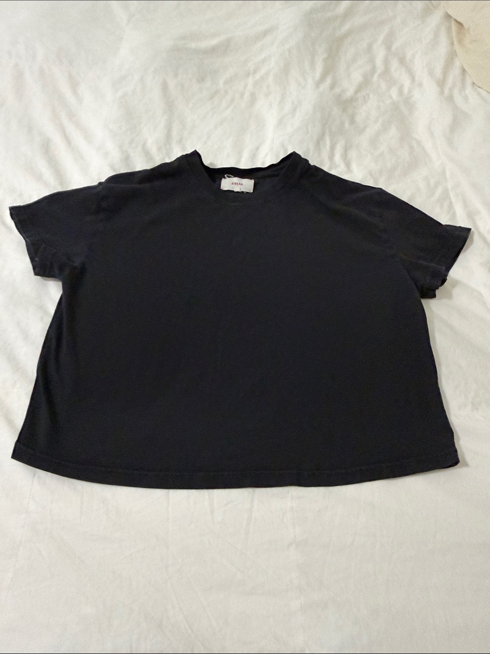 XiRENA Black Short-Sleeve Boxy Tee